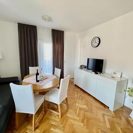 Apartment Troisa คาชเตลา ภายนอก รูปภาพ