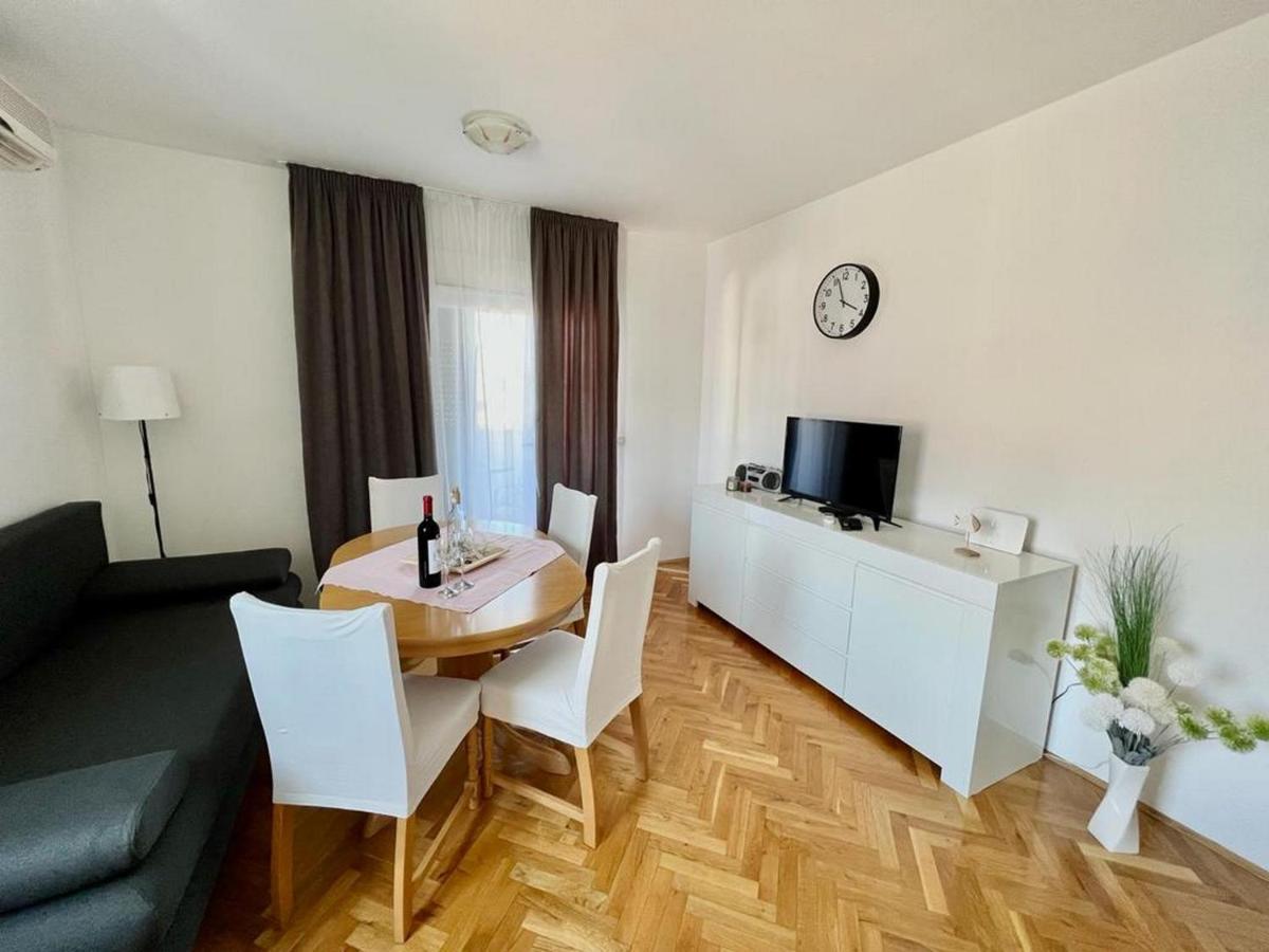 Apartment Troisa คาชเตลา ภายนอก รูปภาพ